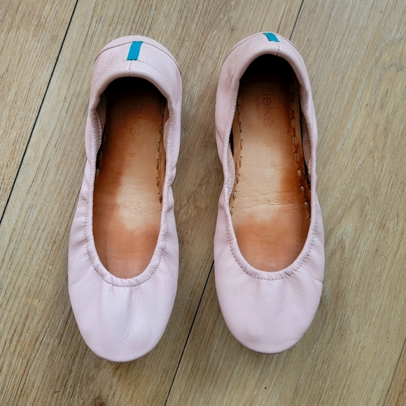 Tieks Shoes - Tieks Gavrieli Pink Foldable Ballet Flats, Comfort Shoes Size:- 8 US